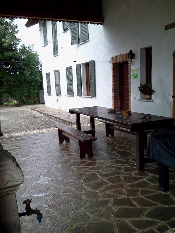 Agriturismo Cascina Gilli Spino d'Adda Exterior foto